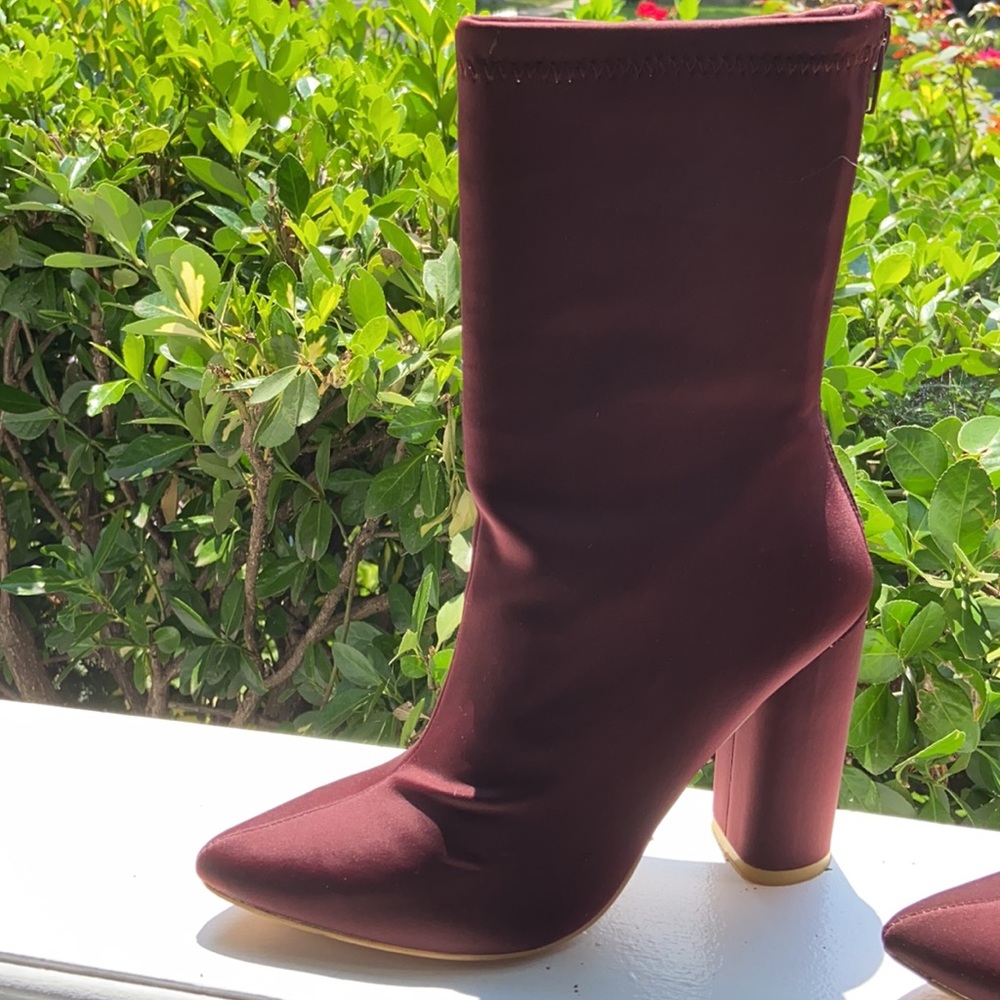 Pretty Little Thing Booties - Picture 2 of 3